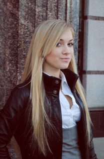 beautiful woman - womenstpetersburg.com